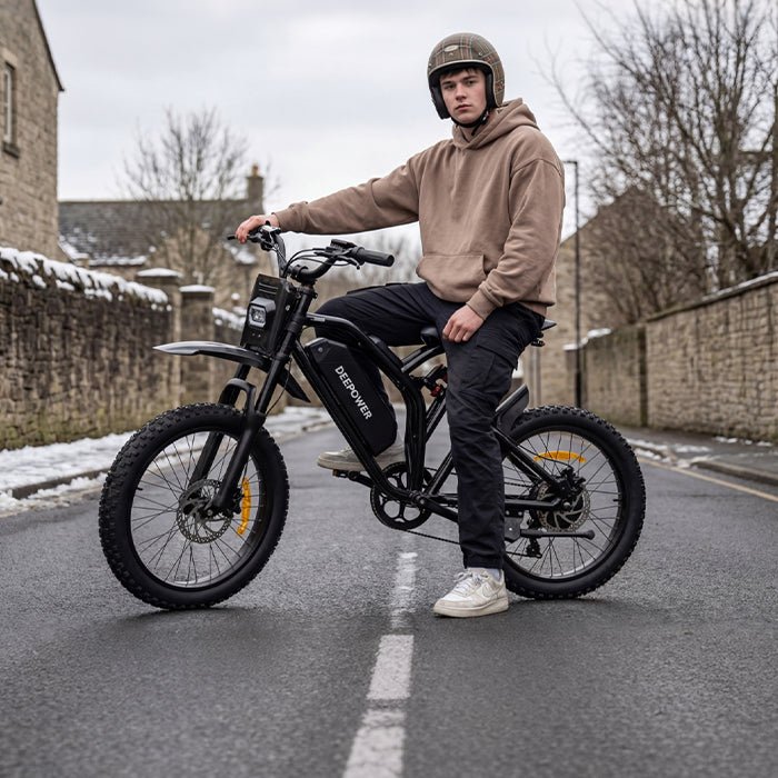 Deepower S21 fat tire ebike urban street riding scene